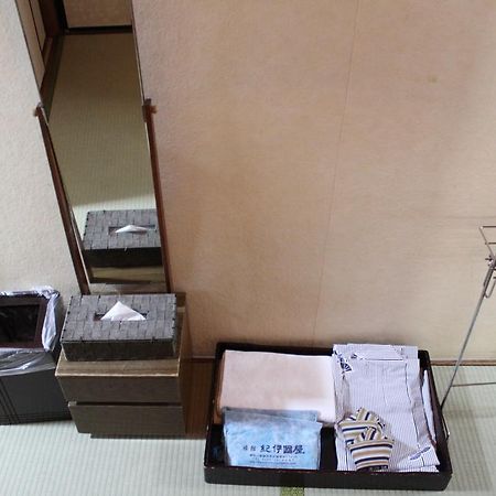 פוג'יסאווה Kinokuniya Ryokan מראה חיצוני תמונה