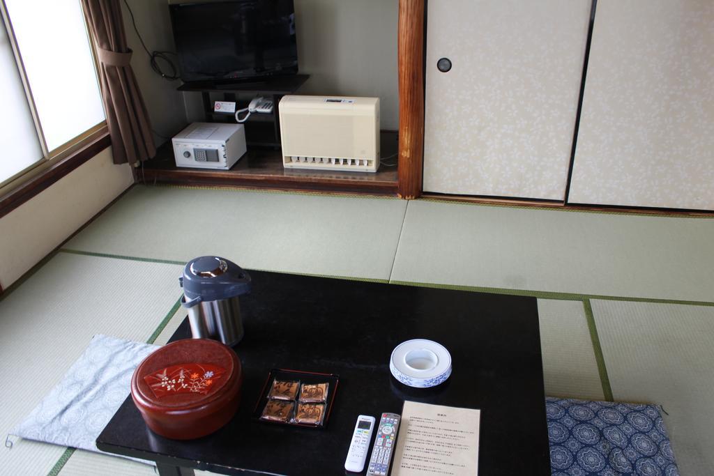 פוג'יסאווה Kinokuniya Ryokan מראה חיצוני תמונה