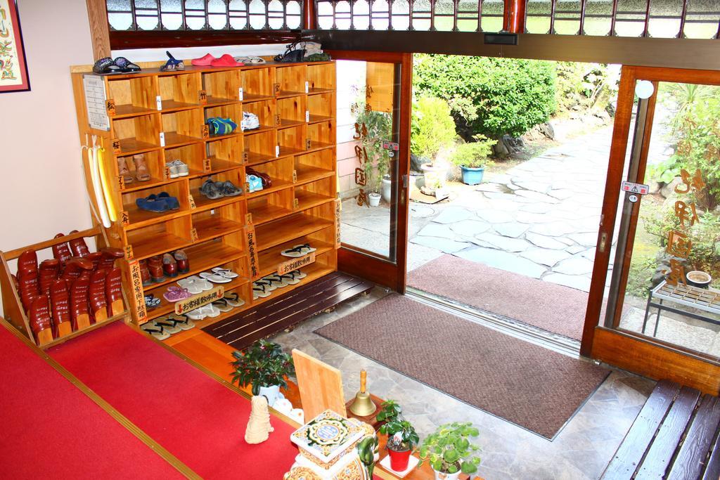 פוג'יסאווה Kinokuniya Ryokan מראה חיצוני תמונה